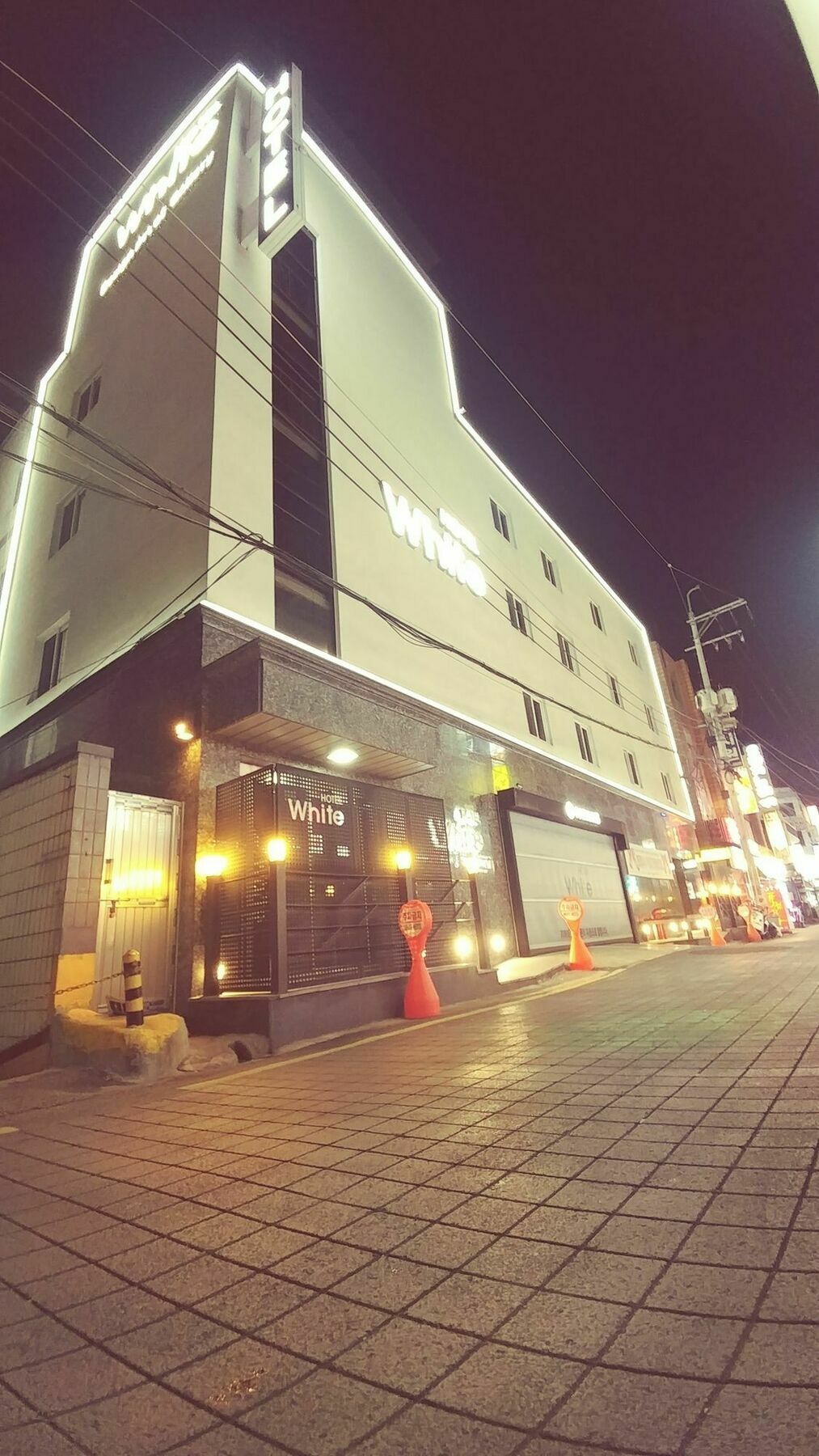 White Hotel Сувон Екстер'єр фото